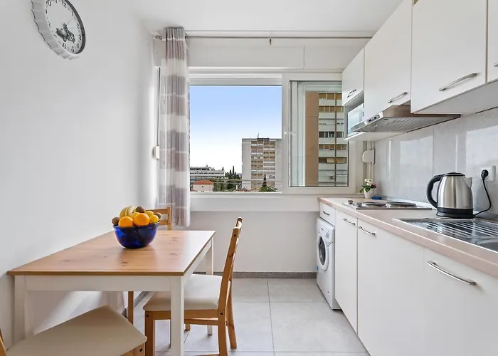 Sunshine Apartman *